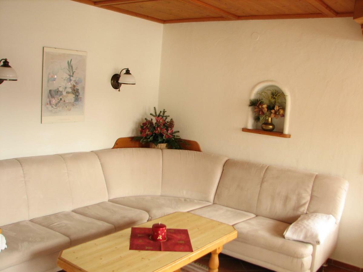 Appartement Lotte Familie Gruenberger Бріксен-ім-Тале Екстер'єр фото