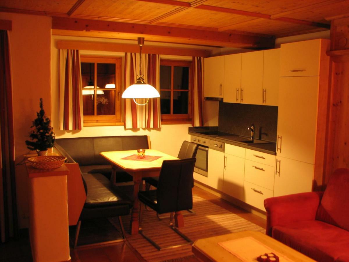 Appartement Lotte Familie Gruenberger Бріксен-ім-Тале Екстер'єр фото